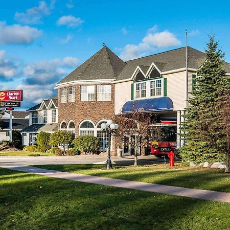 Clarion Hotel Beachfront Mackinaw City Buitenkant foto